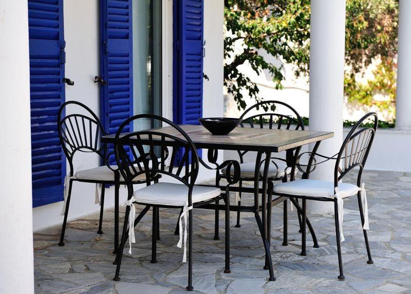 Villa Ftelia Skiathos Town Exterior photo