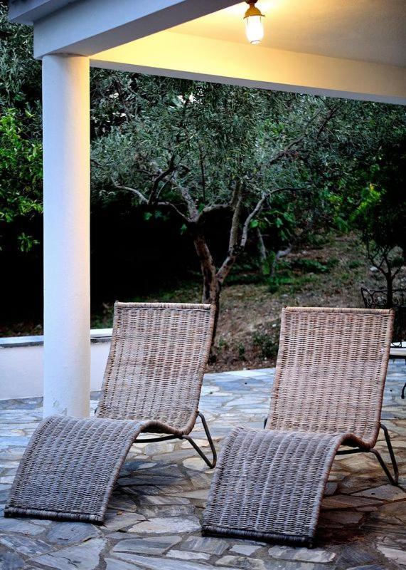 Villa Ftelia Skiathos Town Exterior photo